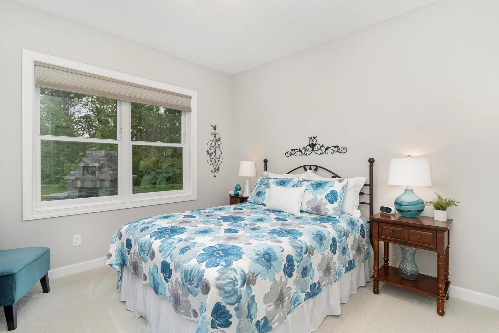 Guest Bedroom on main
