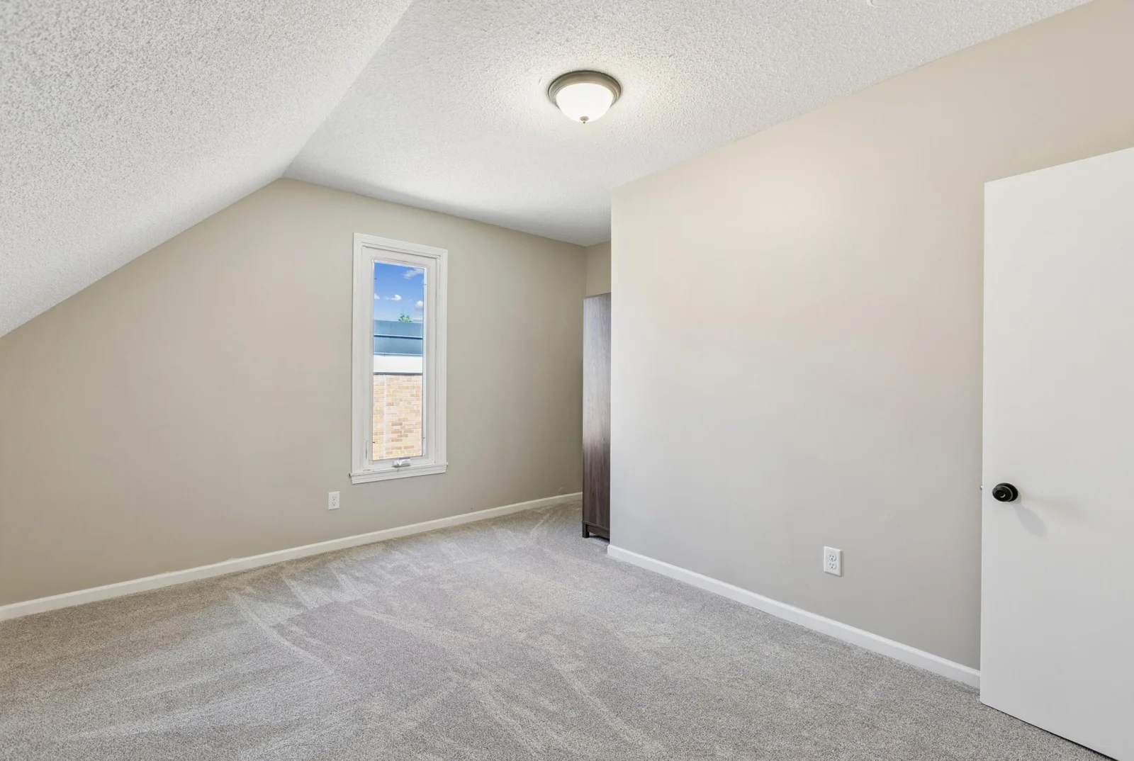 Upper Level Bedroom 3
