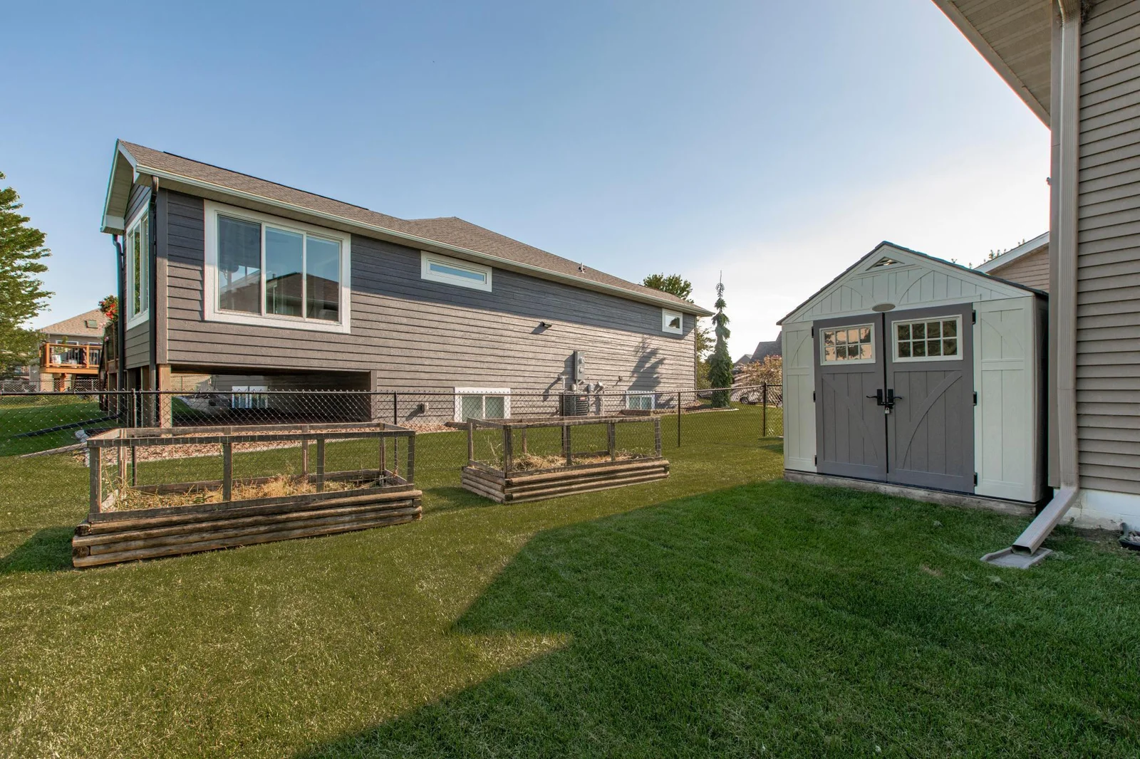 406 13th Ave NW Kasson-35.jpg