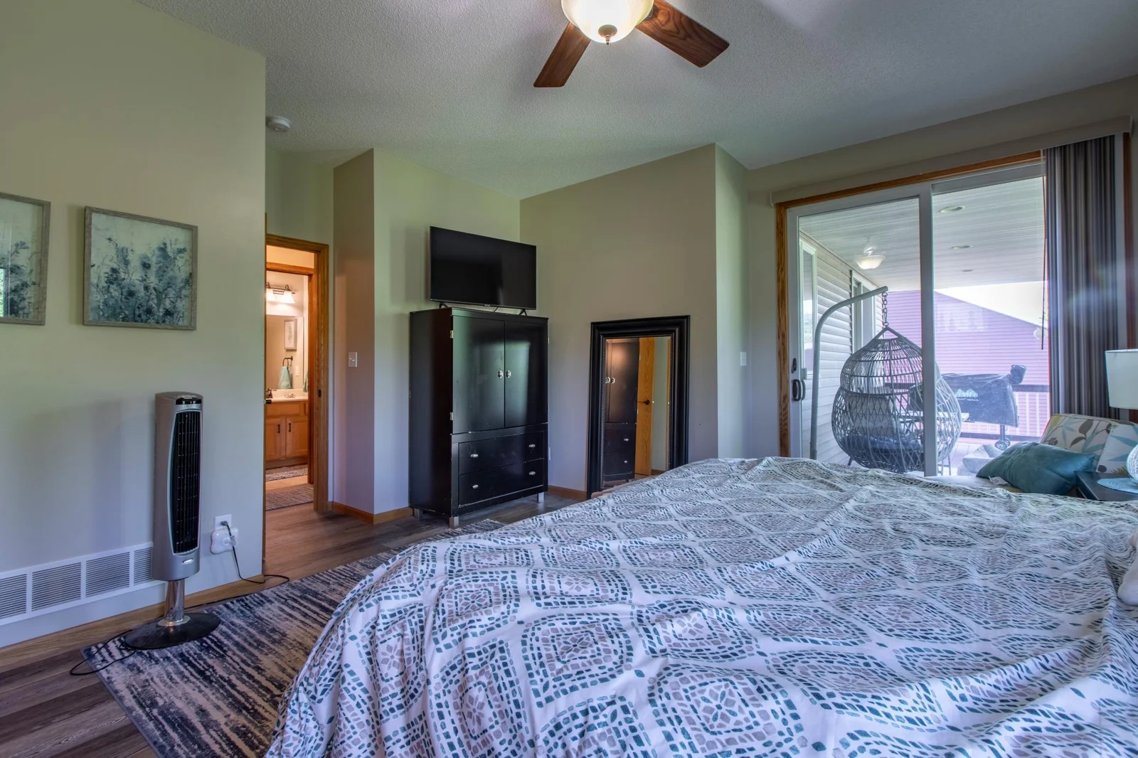 406 13th Ave NW Kasson-13.jpg