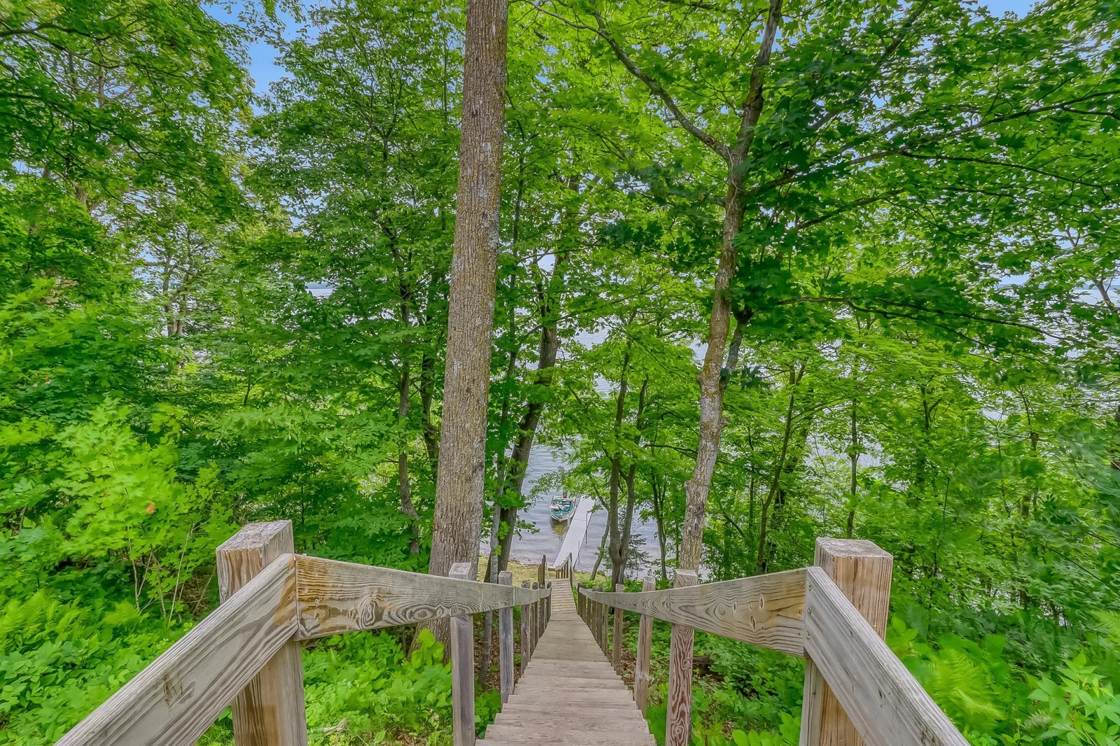 Lake Stairs1_1.jpg