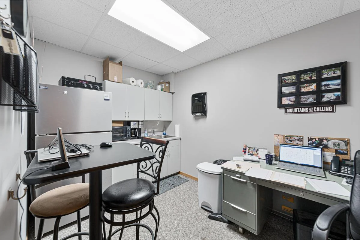 Unit 2_breakroom