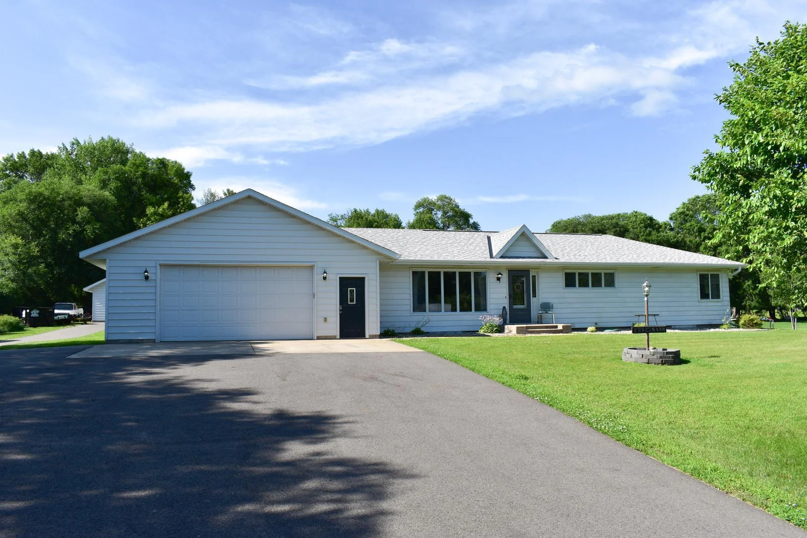 16014 240th Street, Cold Spring