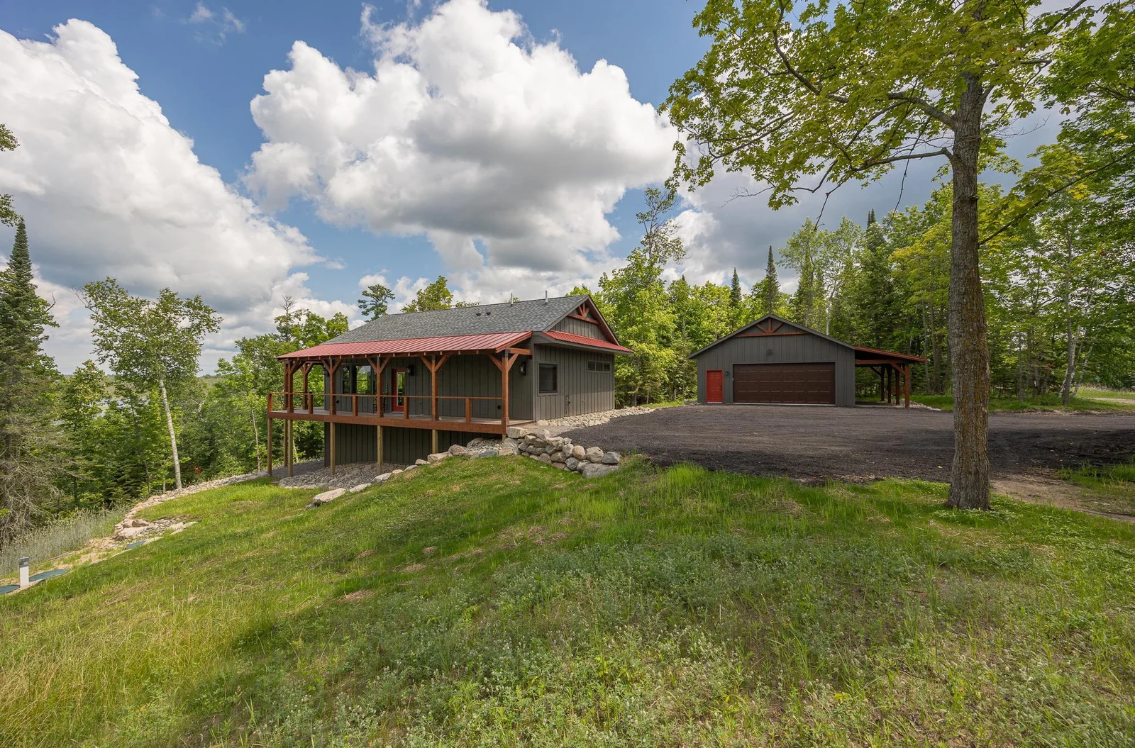 2018 County 5 NW Hackensack, MN