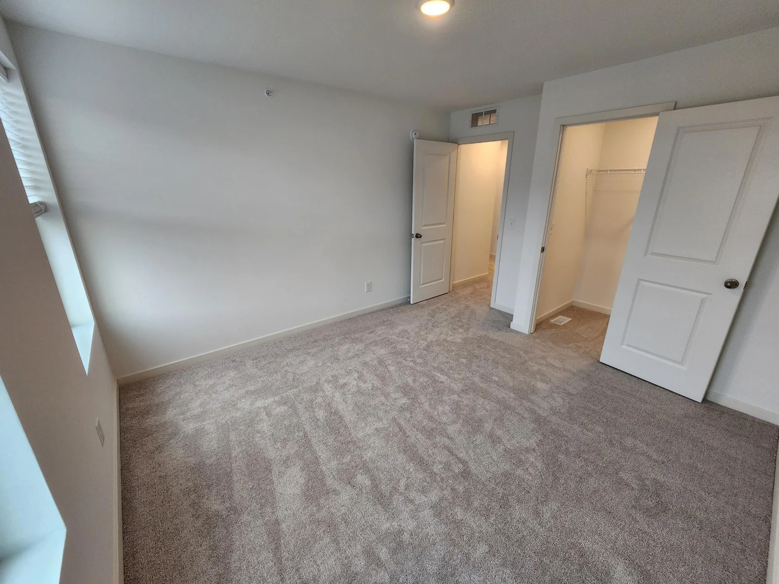 Bedroom 2 Photo of similar floorplan