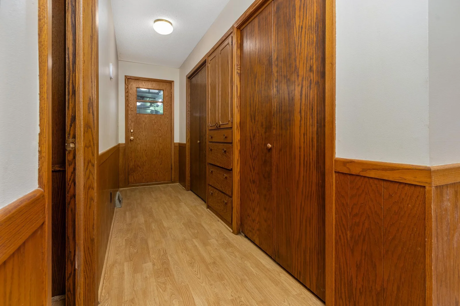 Main Floor -16.jpg