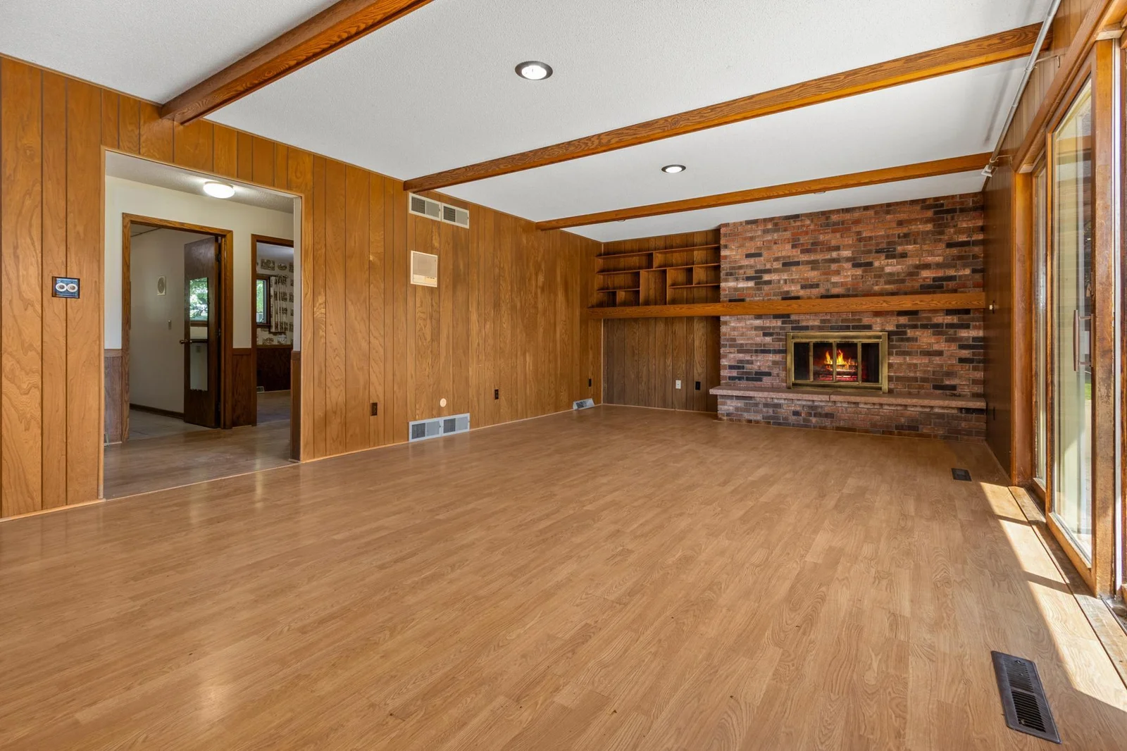 Main Floor -11.jpg