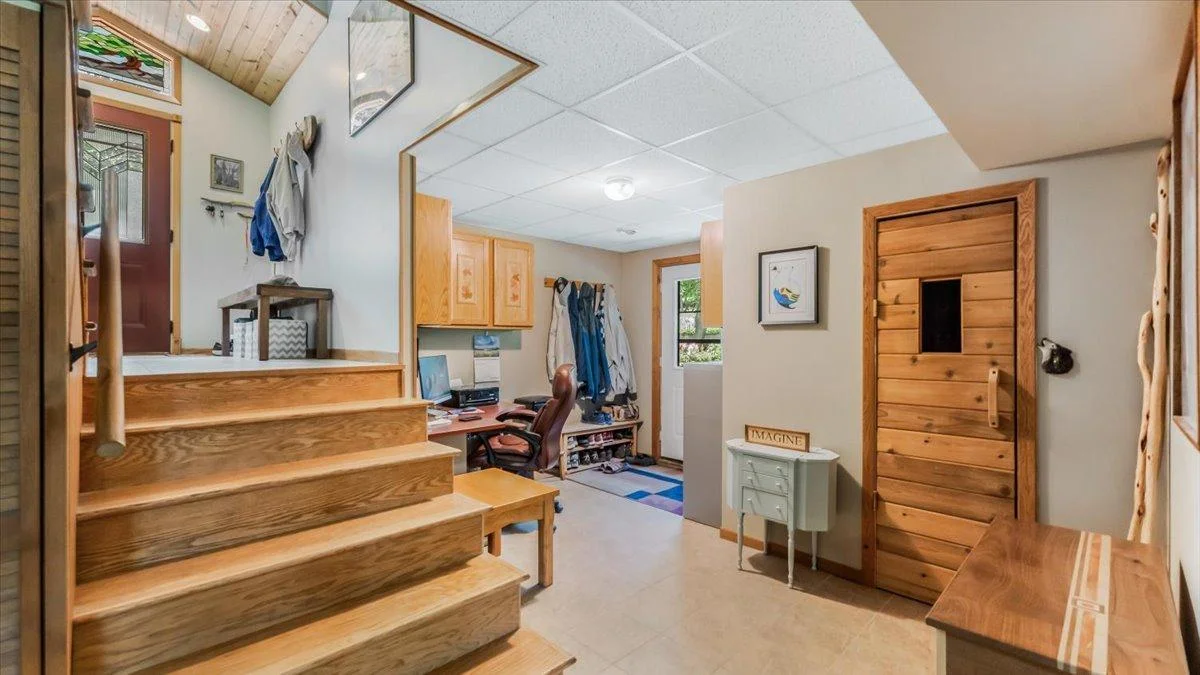 Lower leve mud room