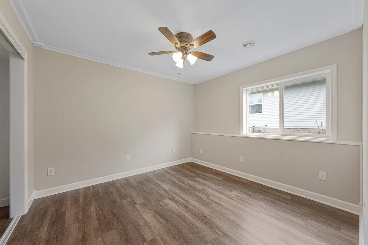 30 Bedroom 4_lower.jpg