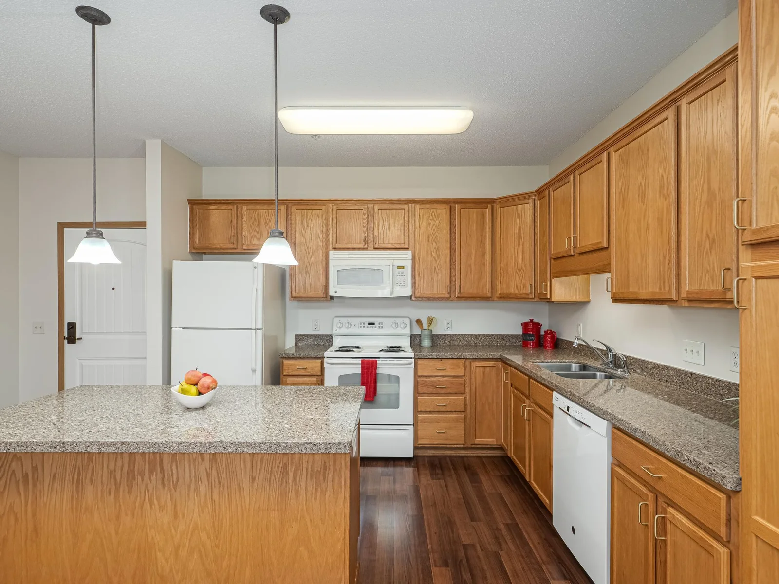 Plenty of storage in this kitchen.