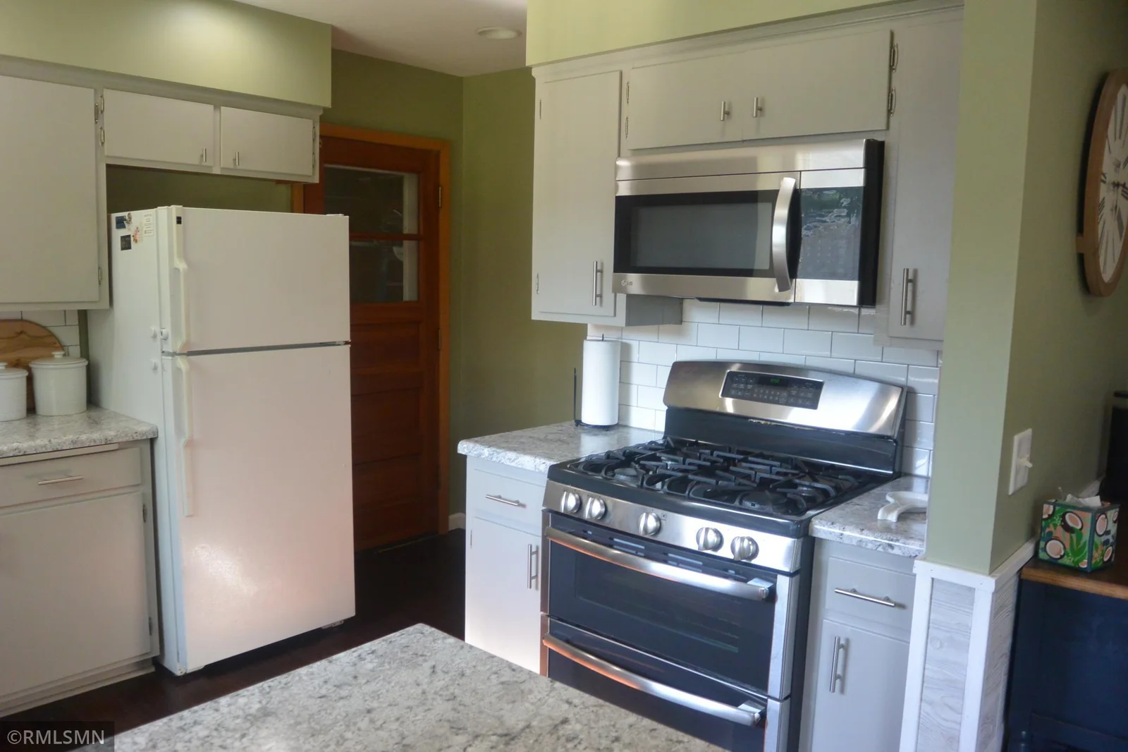 1810 Hennepin 009.JPG