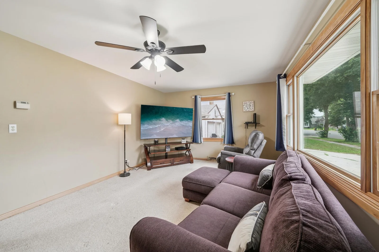 Another view of the living room.