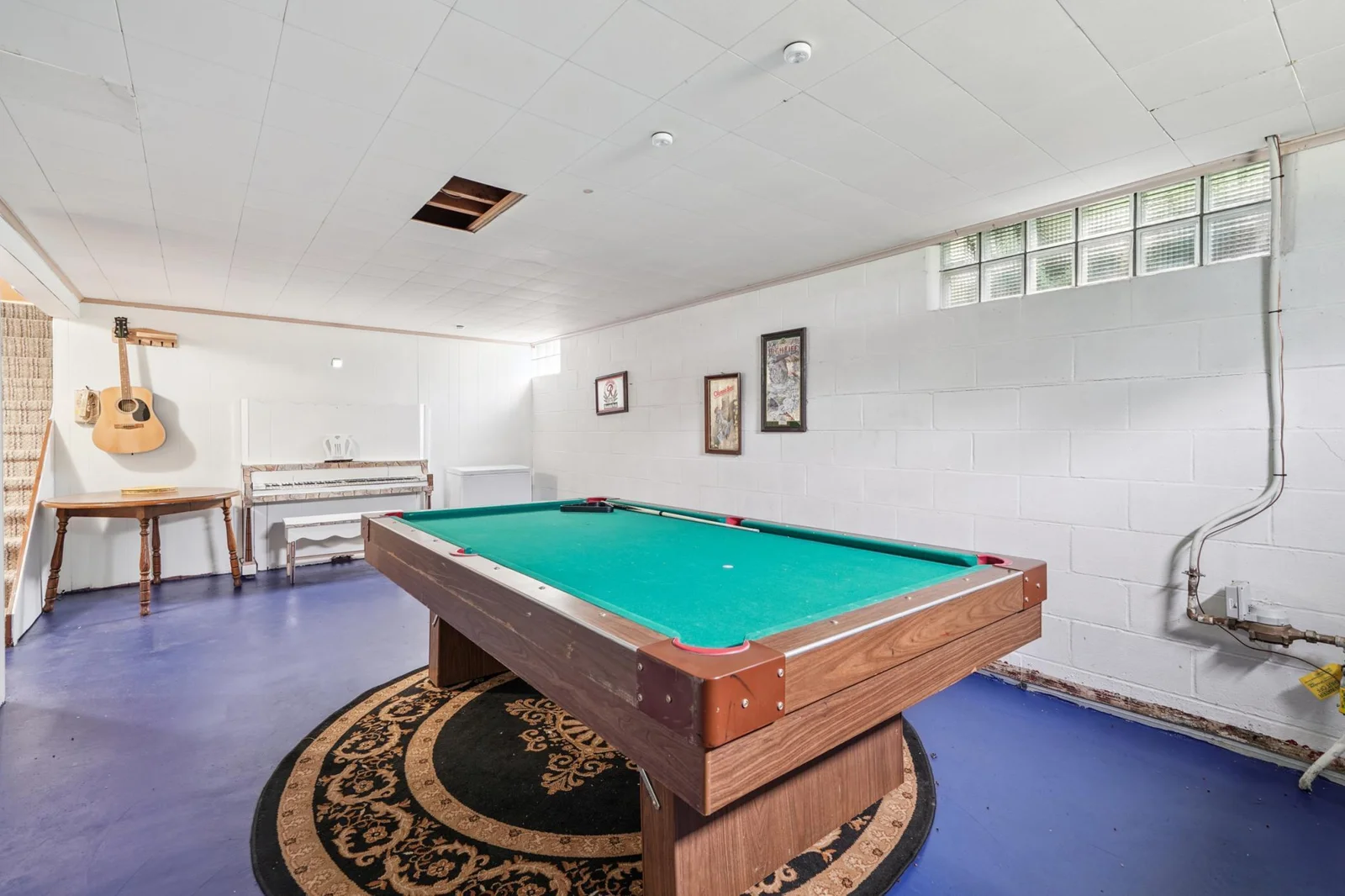 Another view of the family room.
