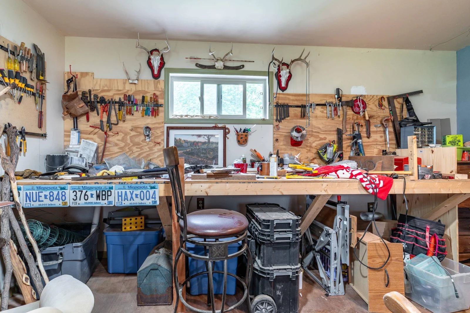 DETACHED GARAGE