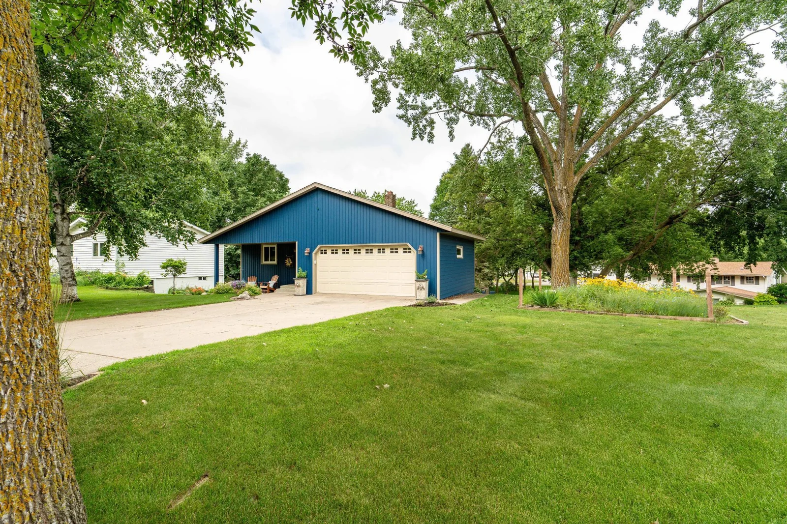 1017 Sunset Dr.