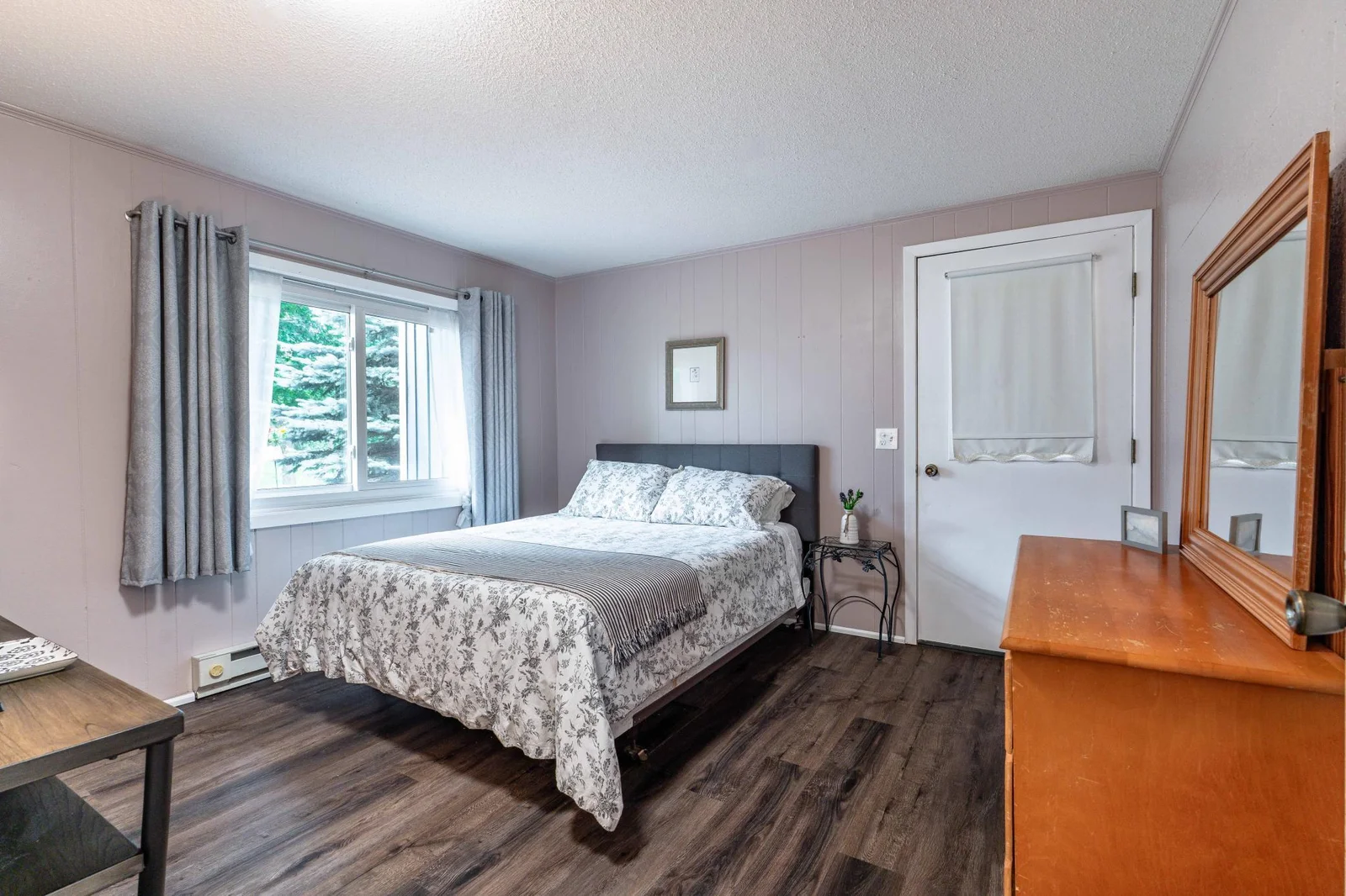 BEDROOM #4