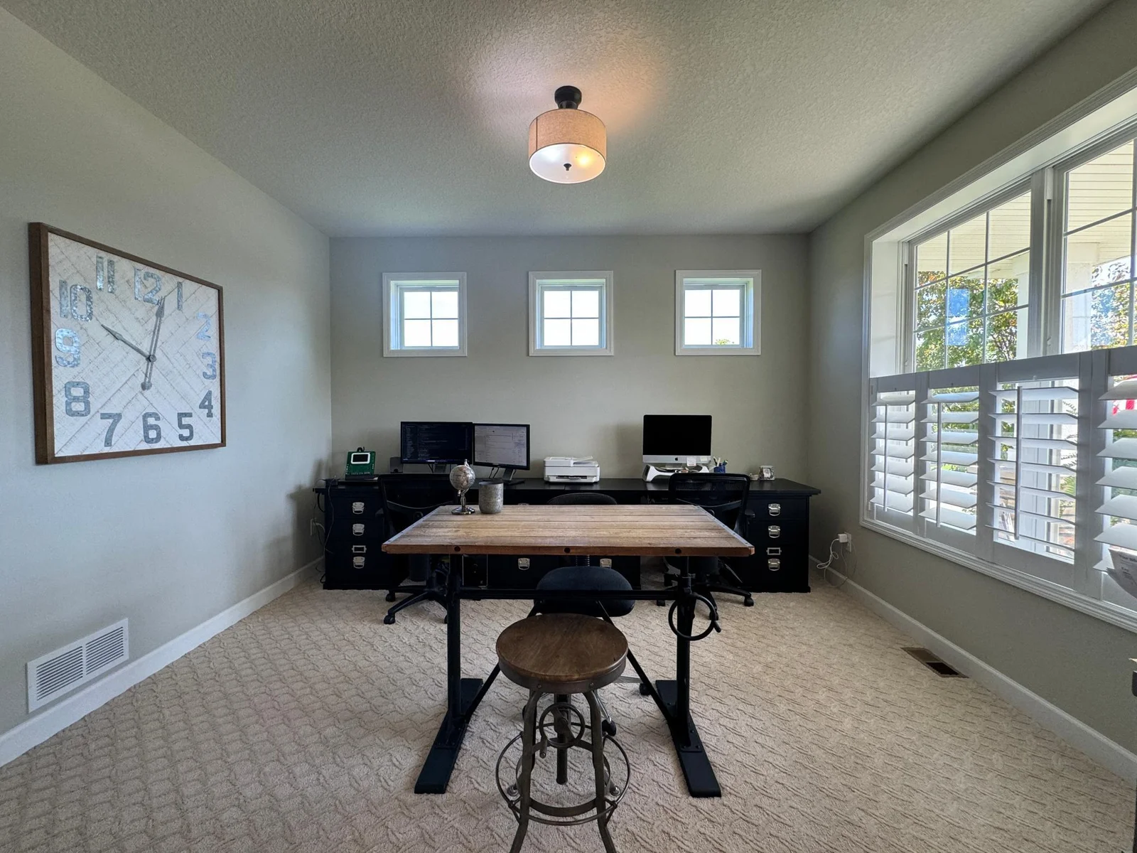Large enough for three desks the main floor office will allow you to work in style and comfort. This home has 5 bedrooms in addition to the office.