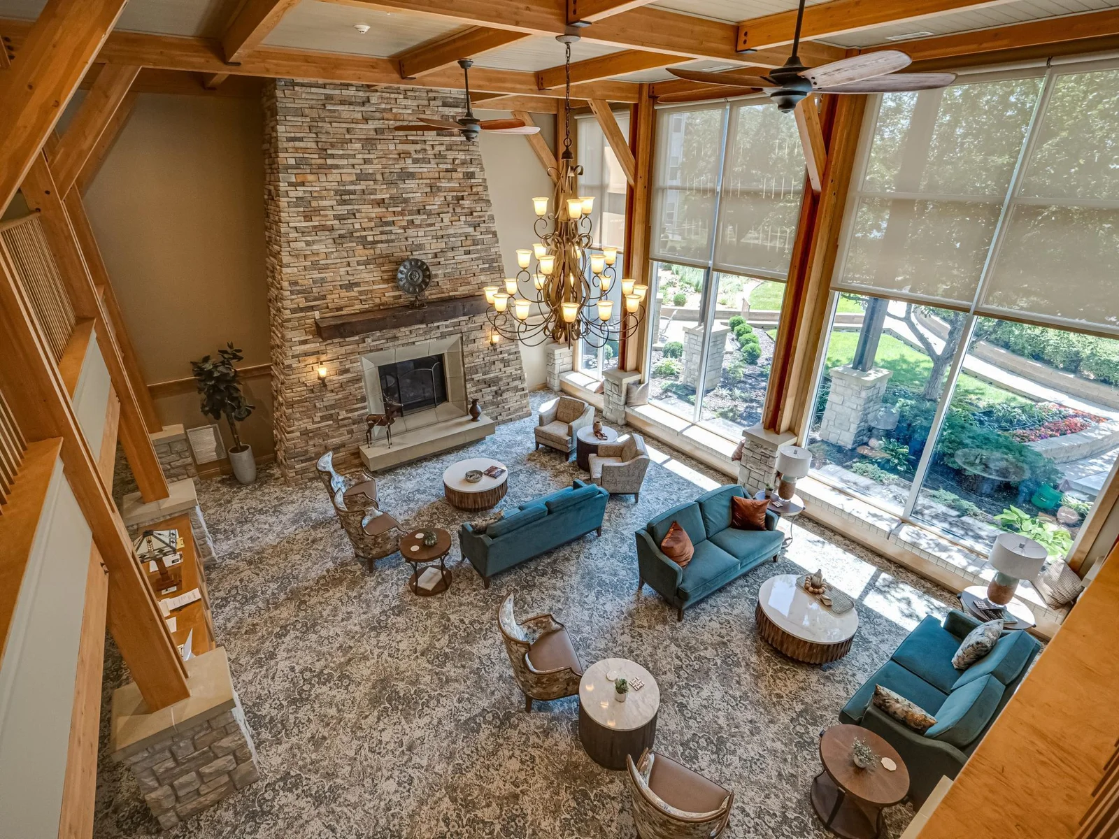 Stunning lounge area with a great view of the outdoor patio and lake.