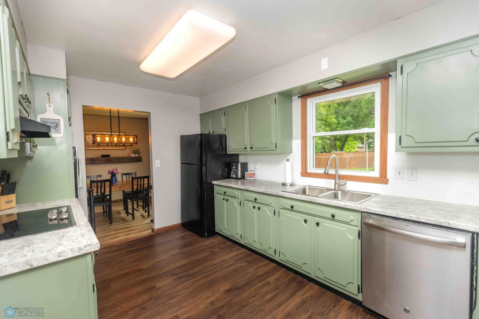 7-8-2025 402 5th St NE Barnesville-24.jpg