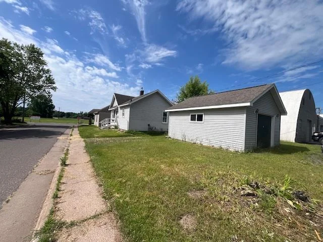 Photo 1 of 205 Riverside