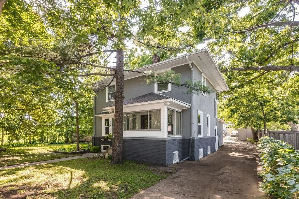 4215 Unity Avenue, Robbinsdale