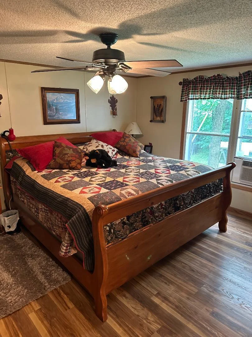 Spacious and fits a king size bed well