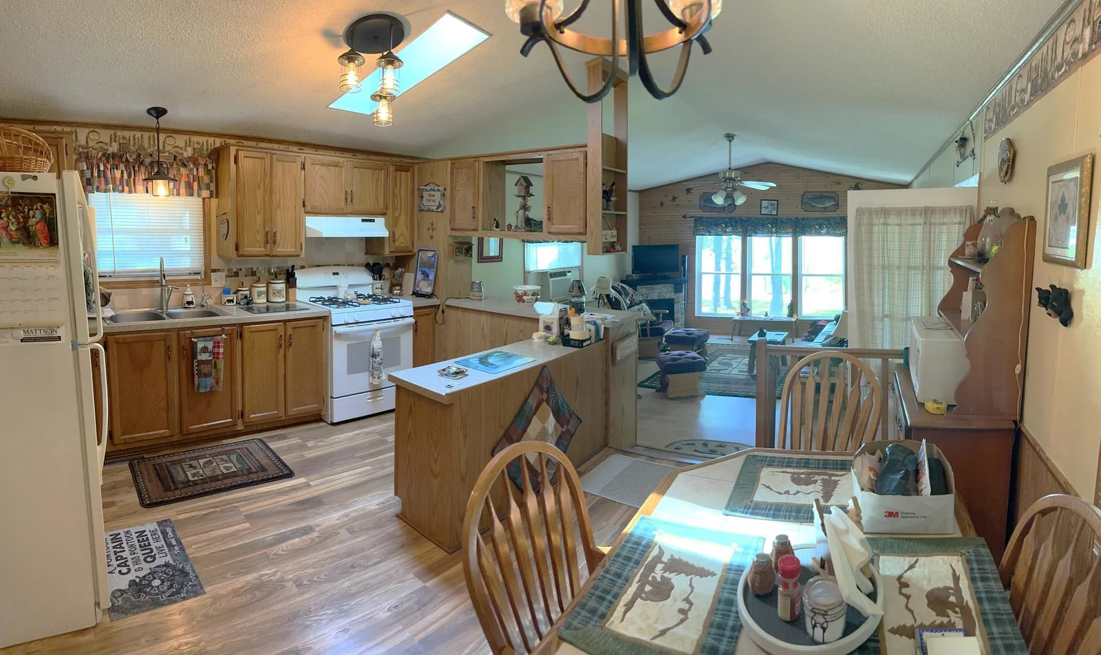 Kitchen, Dining and Living