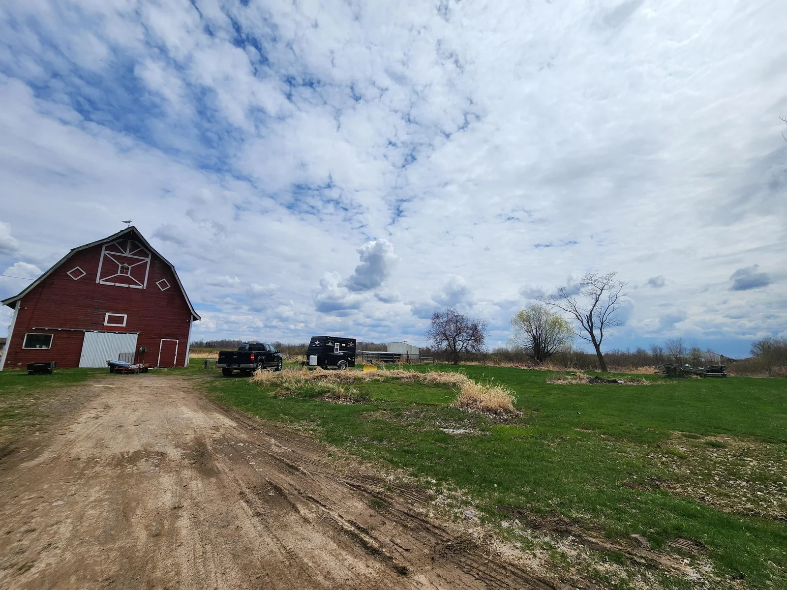 barn 1.jpg