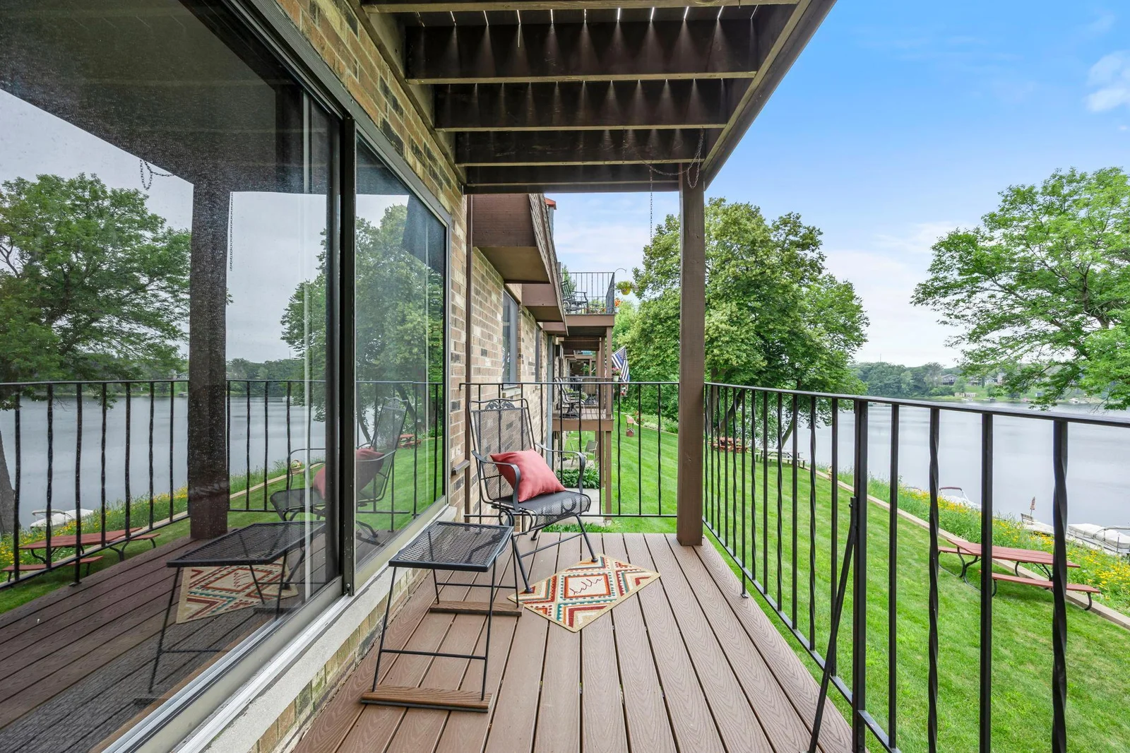 30675 Park Street, Lindstrom