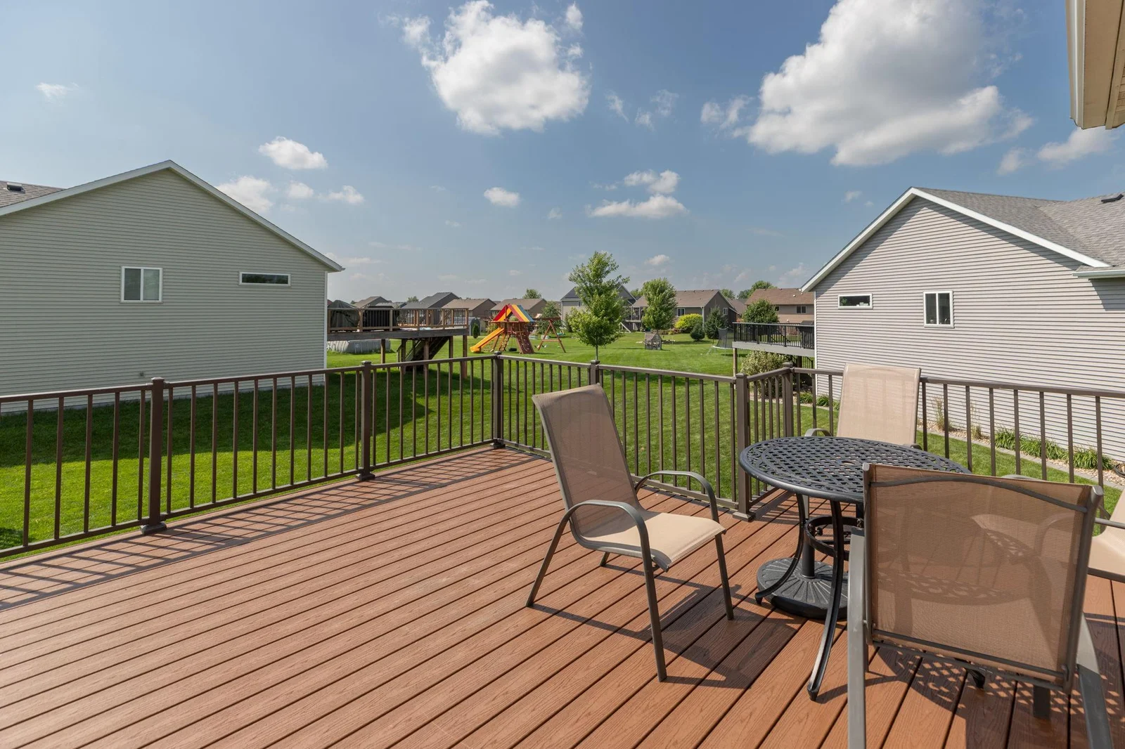 Deck View