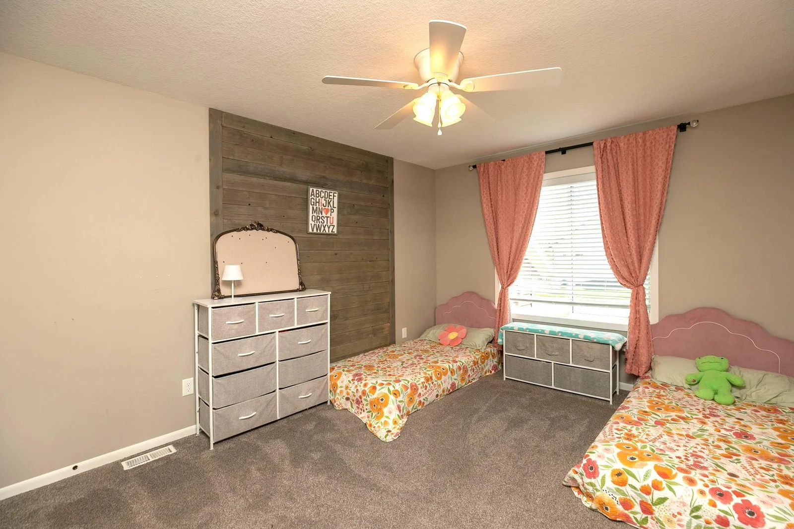 Bedroom 2 Main