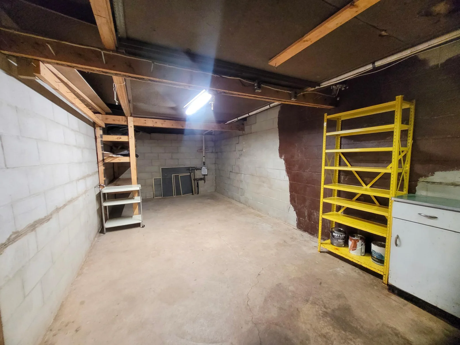 Bonus/Storage Room #2