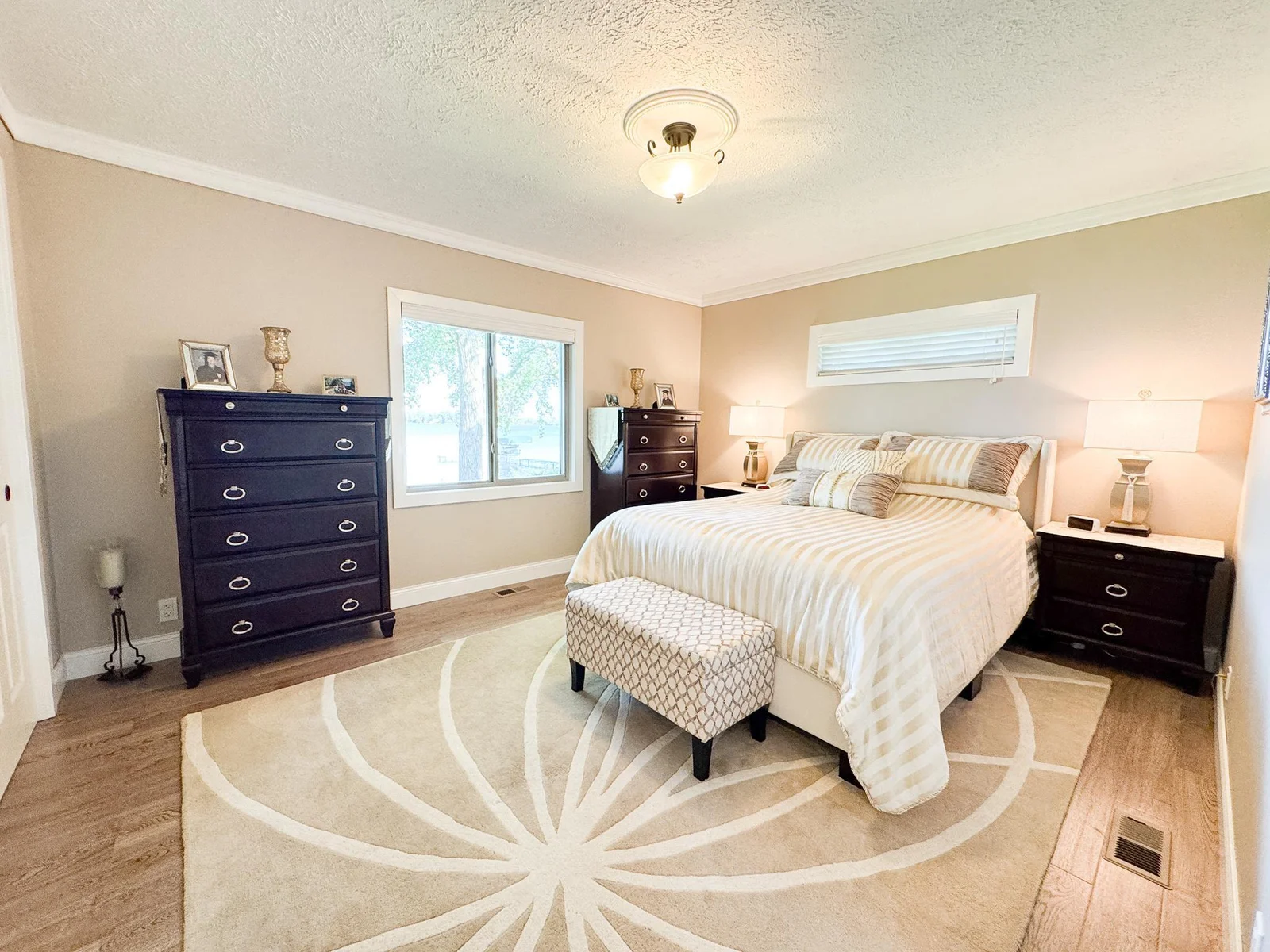 Primary Bedroom.jpg