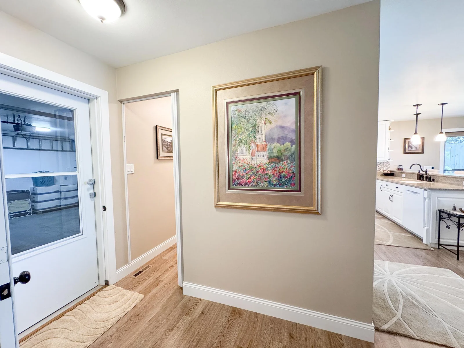 Hallway #2.jpg