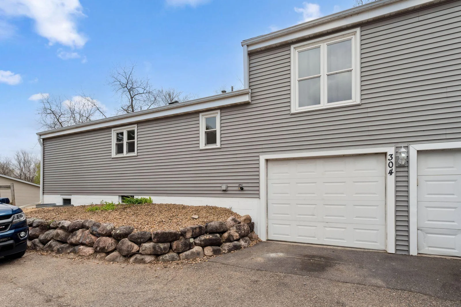 Nice updated townhome