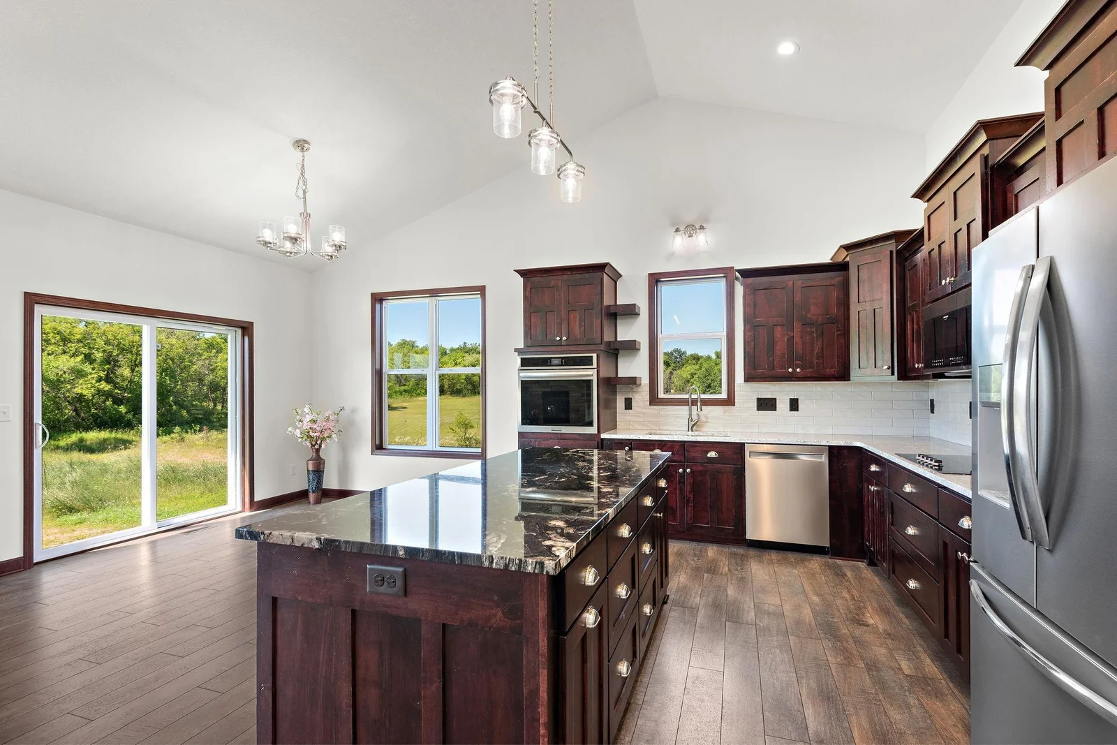 Kitchen B.jpg