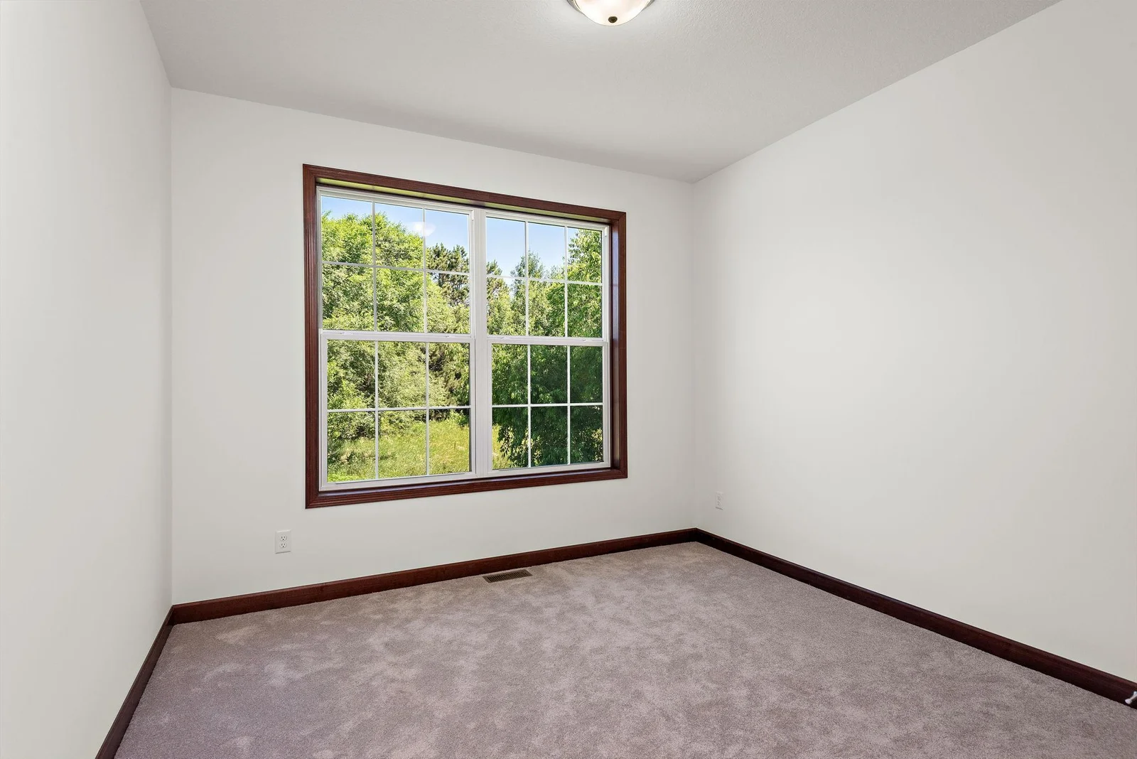 Bedroom 3.jpg