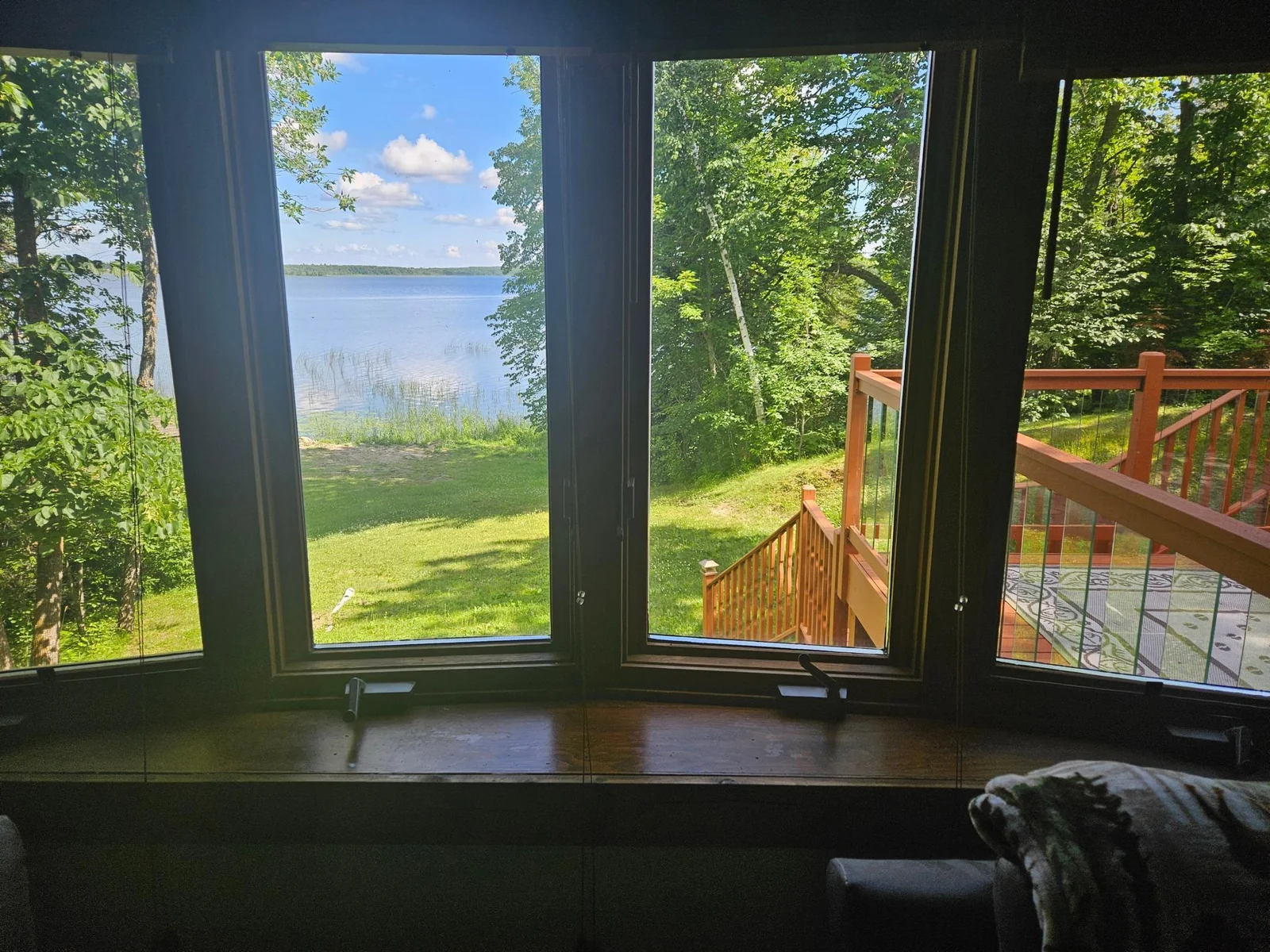 bay window looking out to lake.jpg