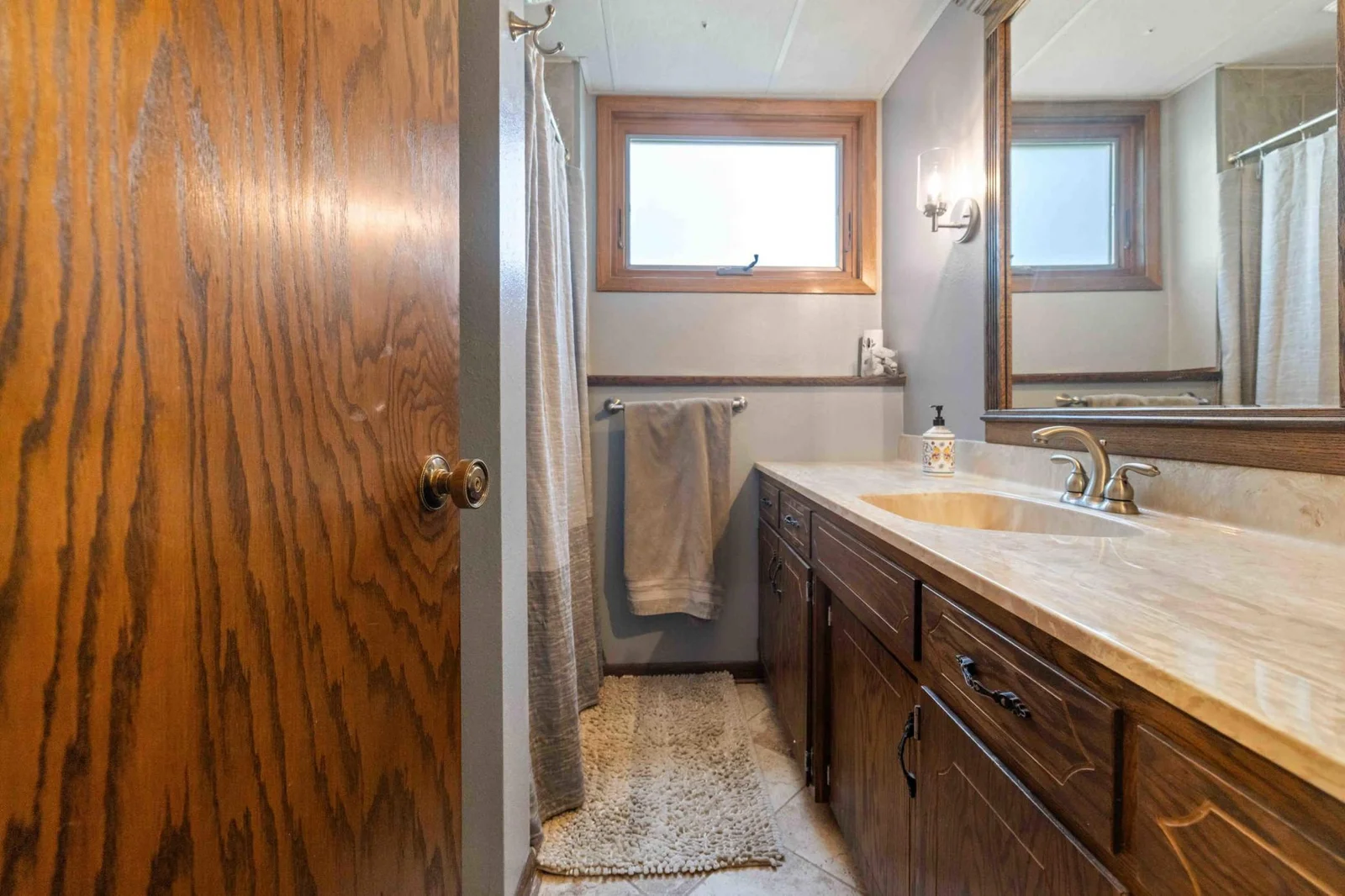 3/4 bath custom shower