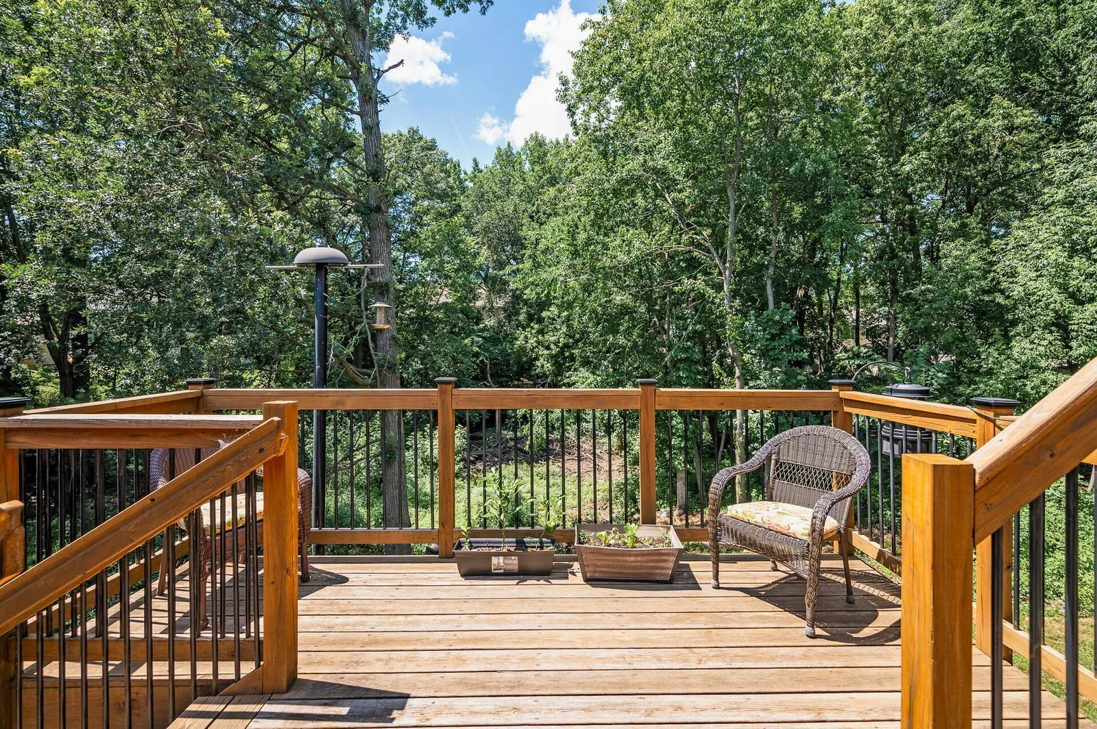 Welcome HOME to 19396 Auburn St NW!