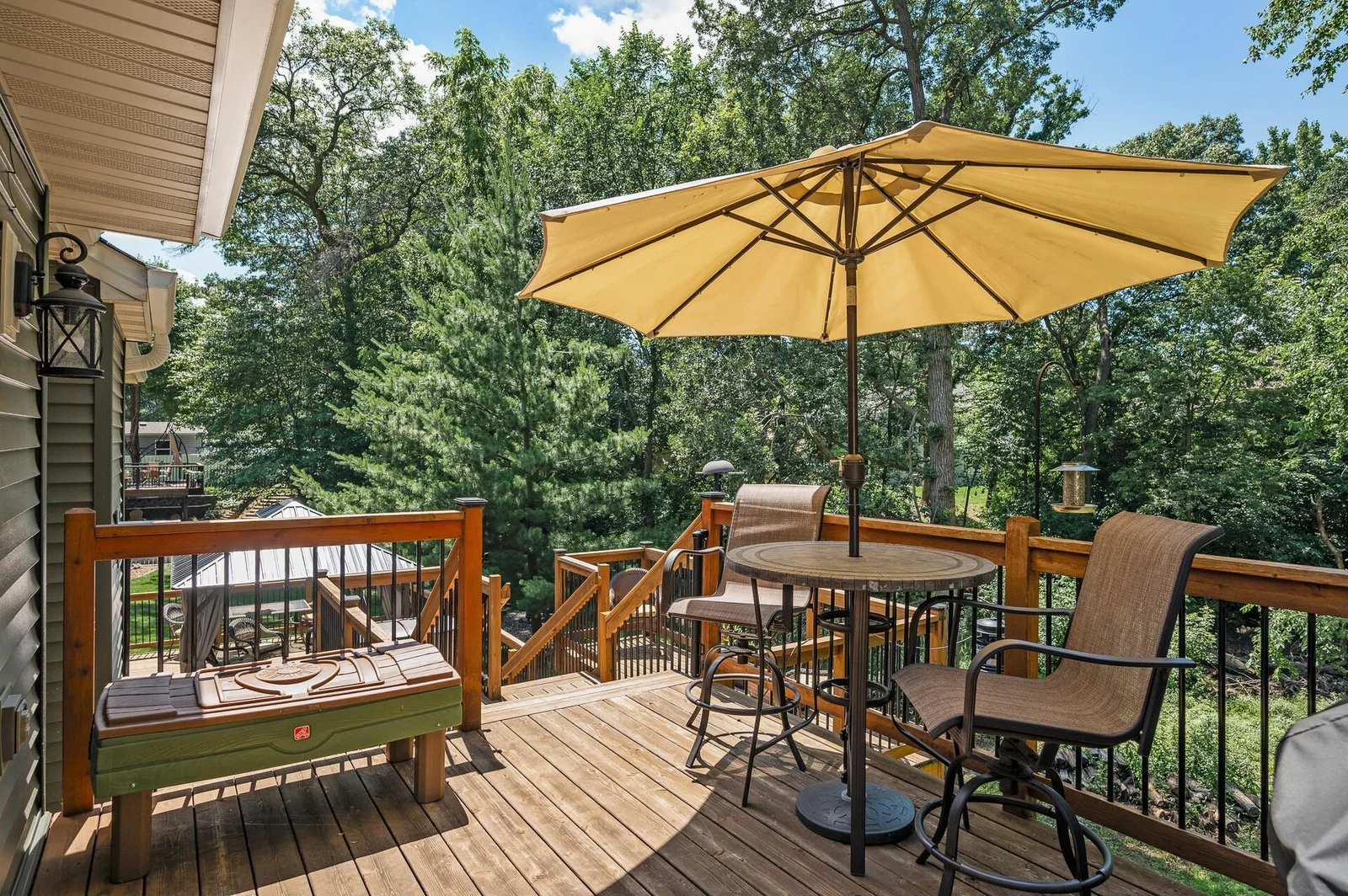 Welcome HOME to 19396 Auburn St NW!