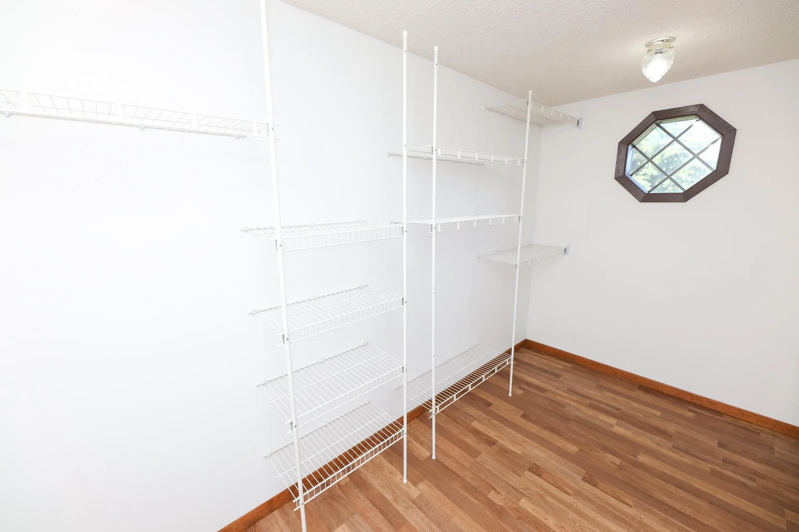 Walk-in closet
