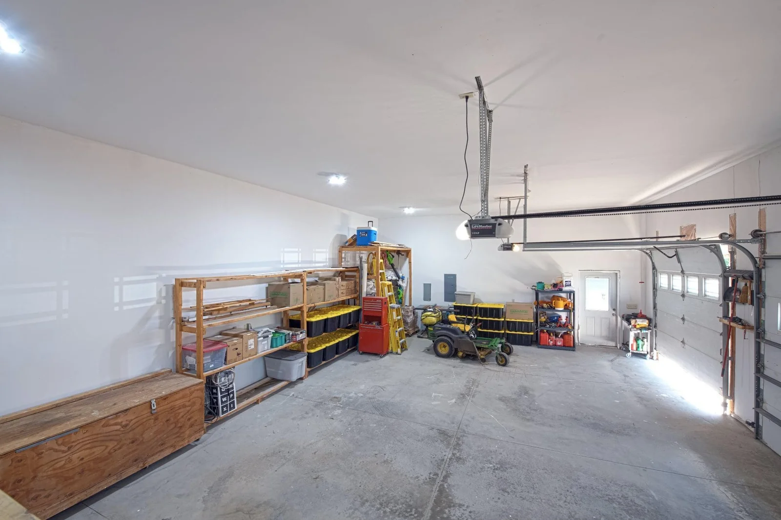 Huge garage - completely sheet-rocked.