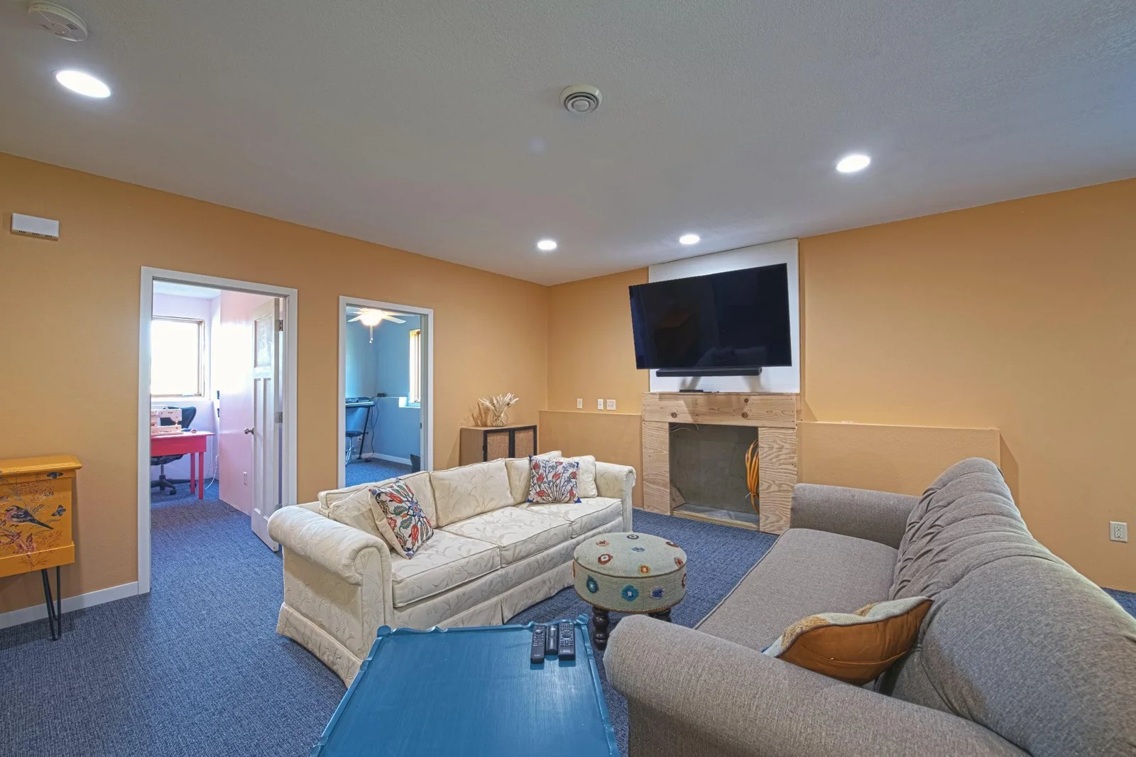 Another view of the family room.  Can lights throughout this room.