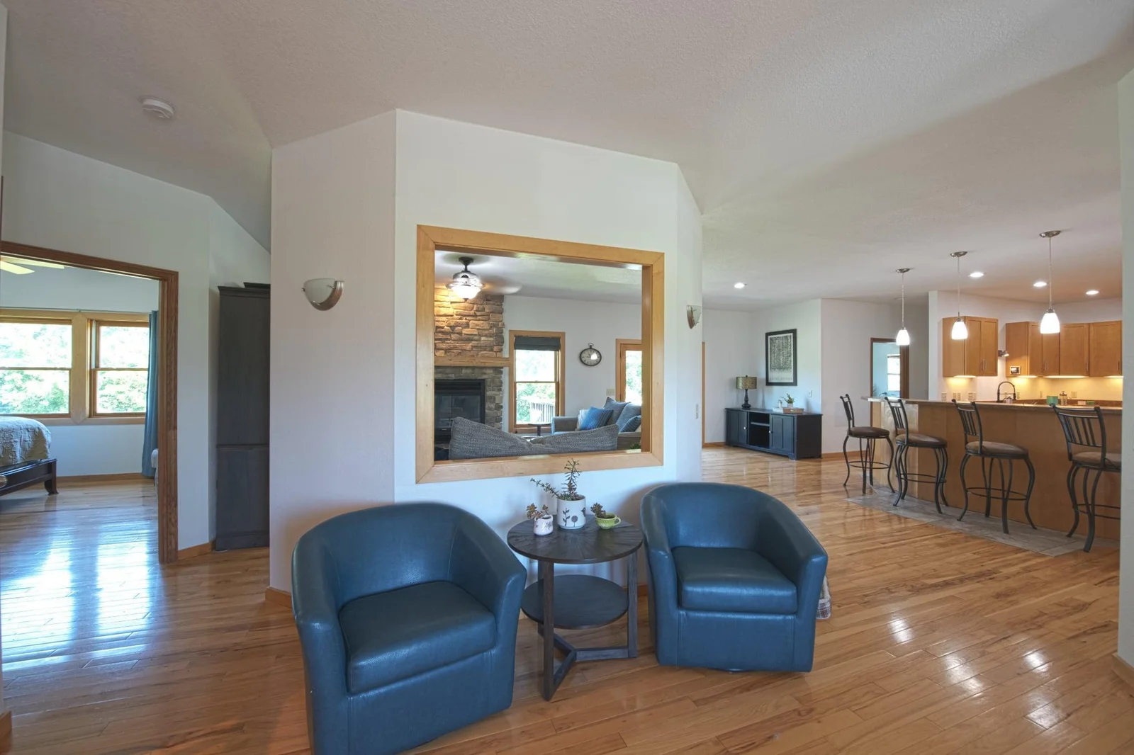 Sitting area in the living room.