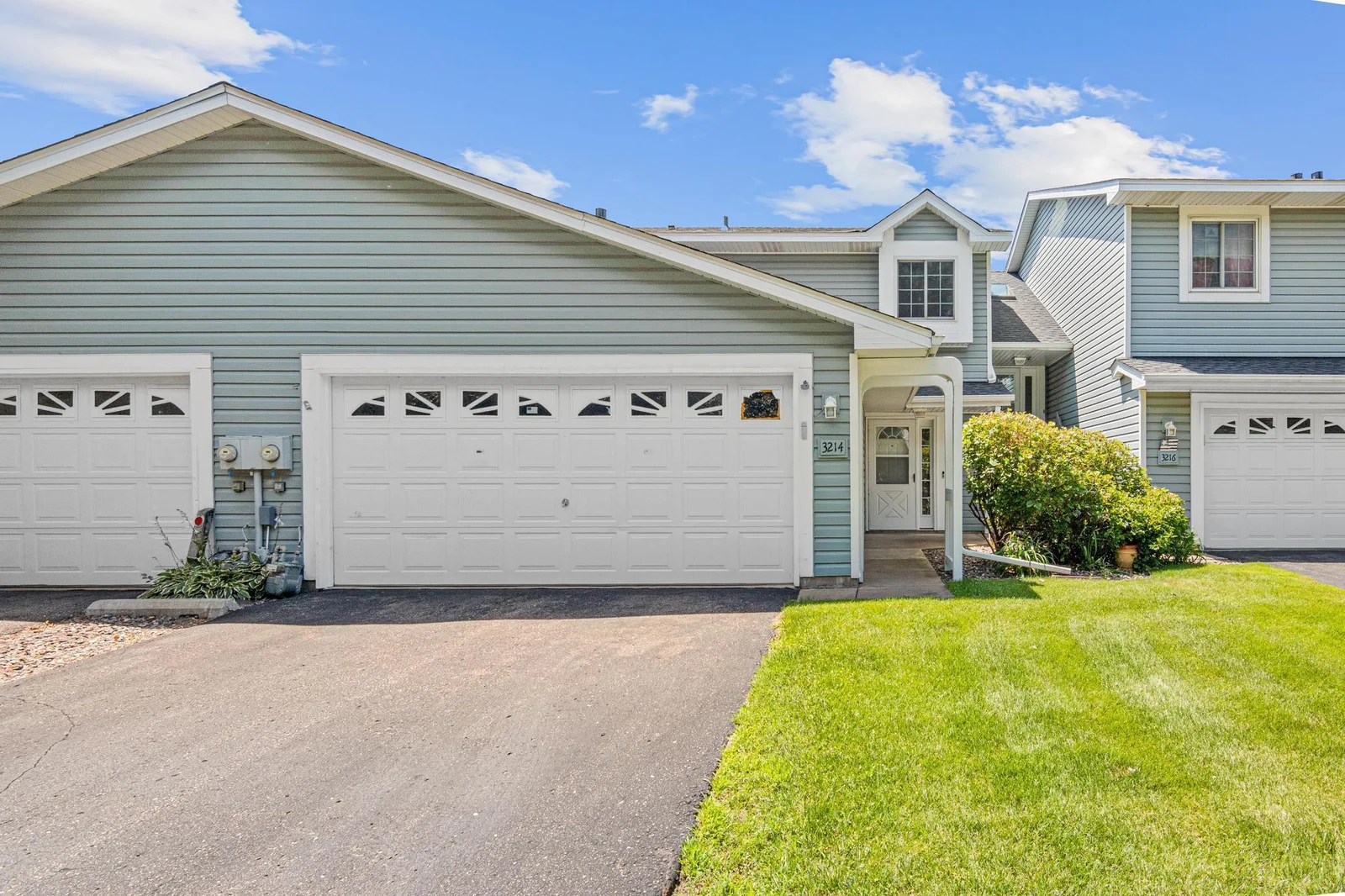 3214 16th Avenue, Anoka