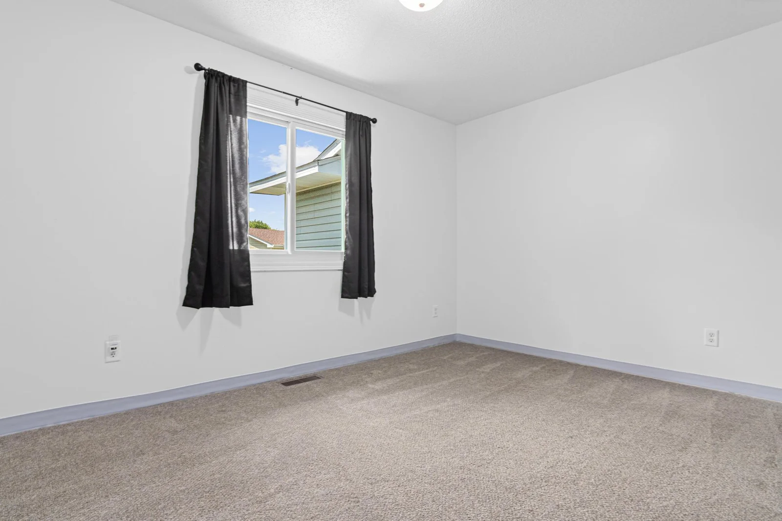 3214 16th Avenue, Anoka, MN-14.jpg