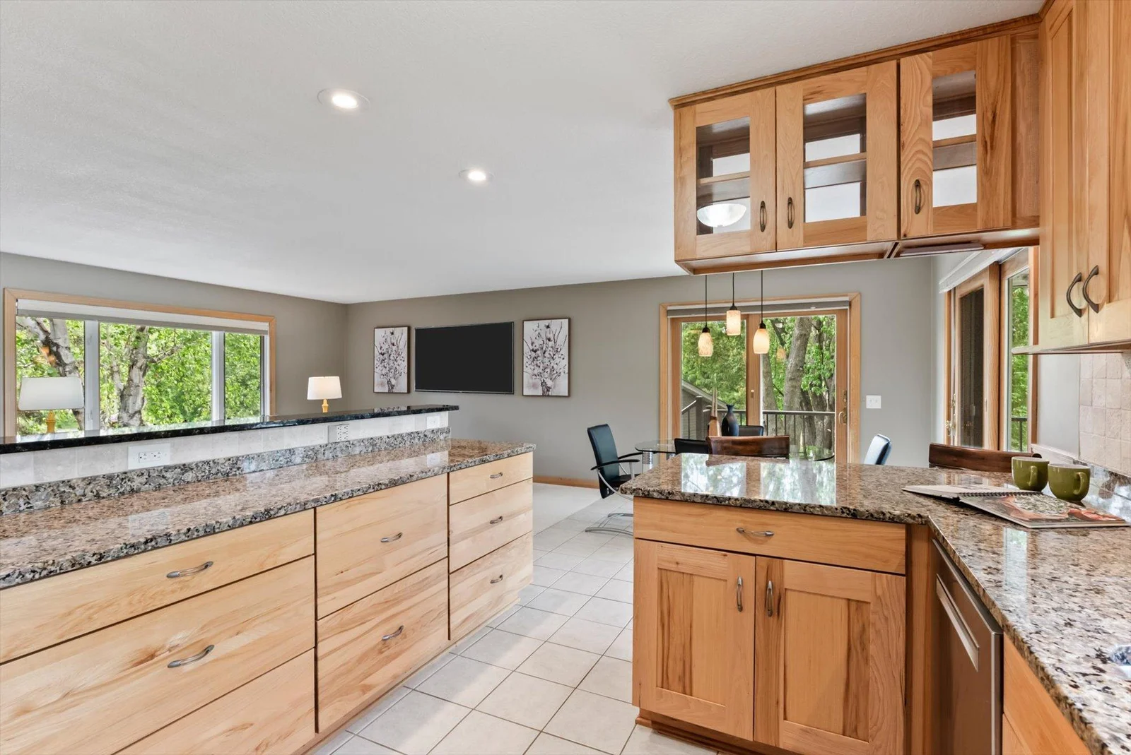 Great counter space