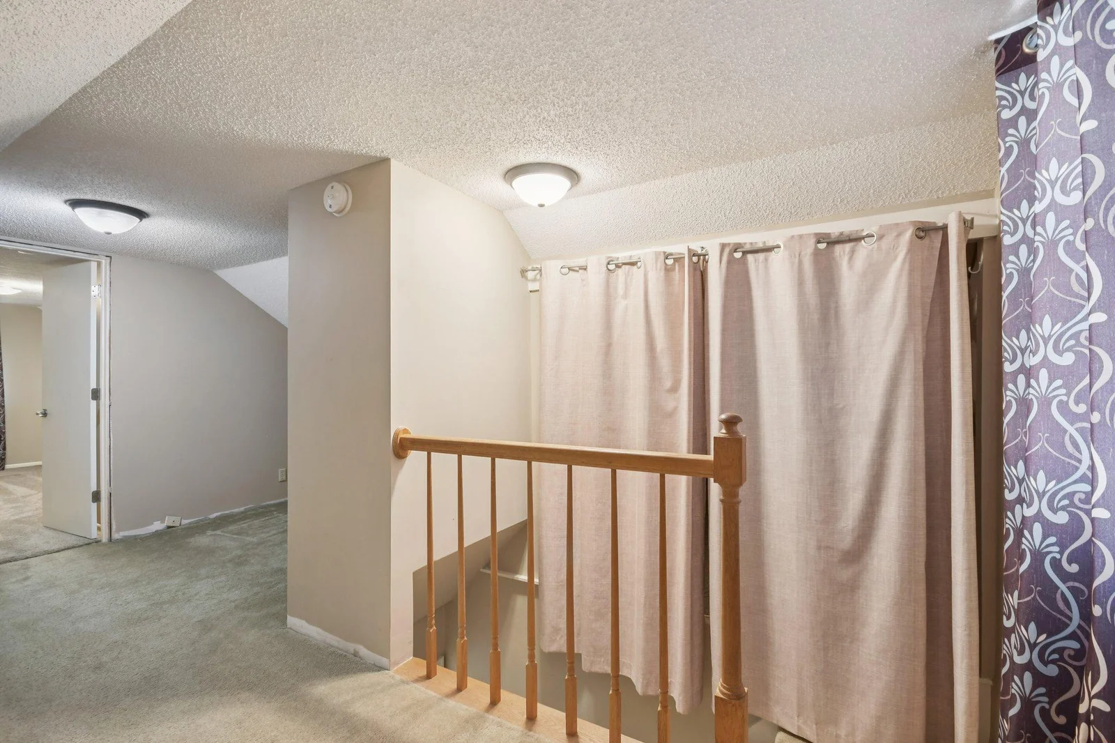 30-web-or-mls-Butler Ave-S1507-030.jpg