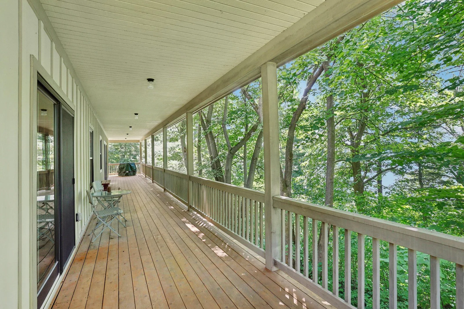 44-web-or-mls-Oasis Rd-S1007-044.jpg